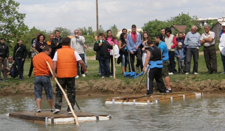 Dni Komároviec 2012