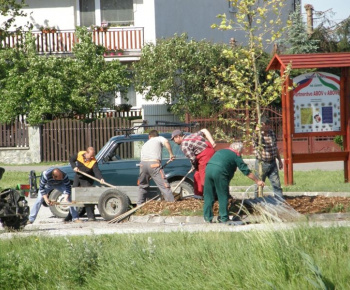 Dni Komároviec 2012