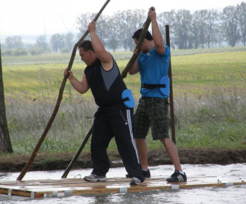 Dni Komároviec 2012