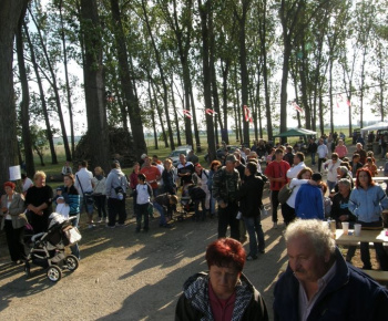 Dni Komároviec 2012